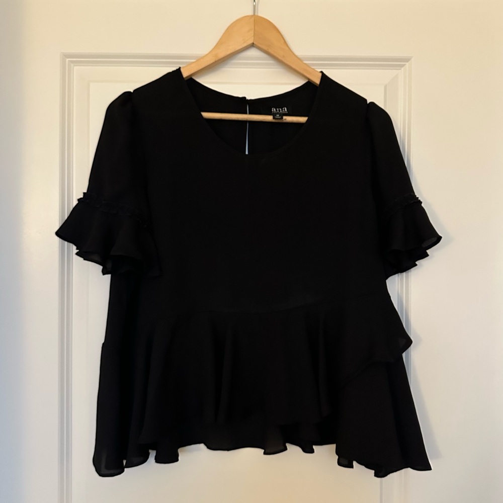 a.n.a. Black Blouse - Size M - Short Sleeve